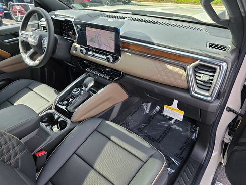 New 2026 GMC Canyon Denali AWD/4WD image 28