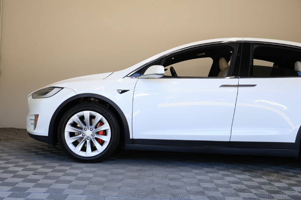 Used 2020 Tesla Model X Performance AWD/4WD image 8