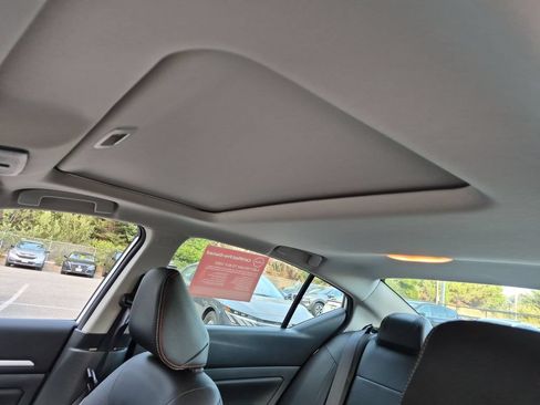Used 2025 Nissan Altima 2.5 SR w/ SR Premium Package FWD image 26