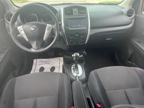 Used 2018 Nissan Versa SV FWD image 13