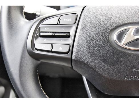 Used 2023 Hyundai Venue Limited w/ Cargo Package FWD image 19