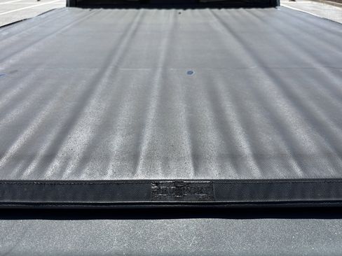 Used 2016 RAM 2500 Laramie w/ Convenience Group AWD/4WD image 32