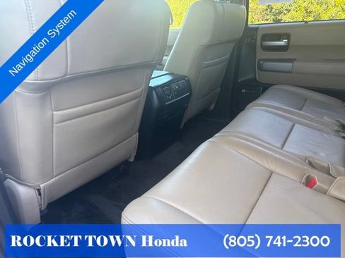 Used 2017 Toyota Sequoia Limited w/ Safety & Convenience Package AWD/4WD image 19