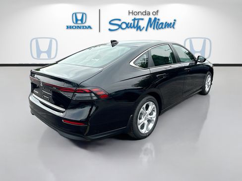 New 2026 Honda Accord LX image 7