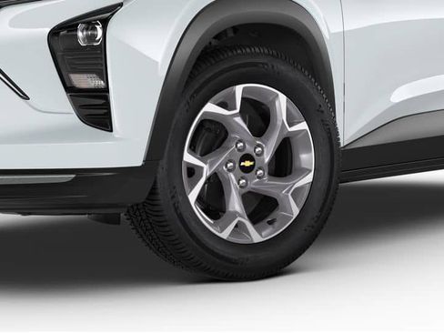 Used 2026 Chevrolet Trax LT FWD image 30
