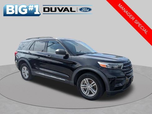Used 2022 Ford Explorer XLT w/ Class IV Trailer Tow Package AWD/4WD image 1