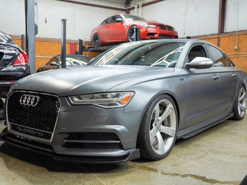 Used 2017 Audi S6 Premium Plus w/ Cold Weather Package AWD/4WD image 3