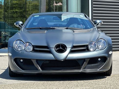 Used 2005 Mercedes-Benz SLR image 11
