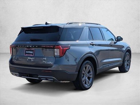 New 2026 Ford Explorer Active w/ Active Comfort Package AWD/4WD image 7