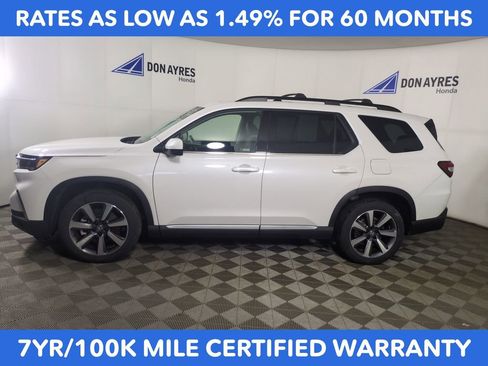 Certified 2024 Honda Pilot Elite image 2