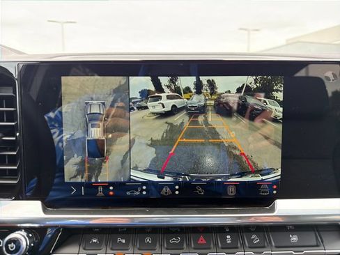 New 2026 GMC Sierra 1500 SLT w/ SLT Premium Plus Package AWD/4WD image 13