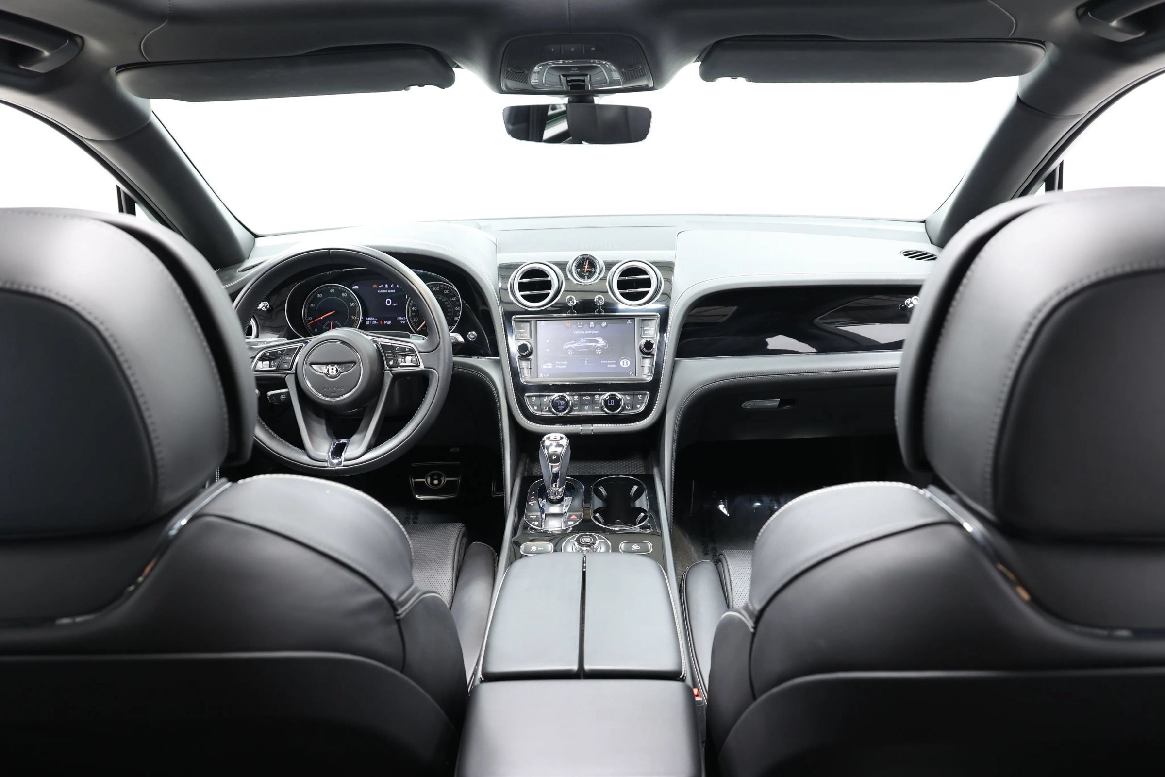 Used 2018 Bentley Bentayga Onyx Edition AWD/4WD image 27