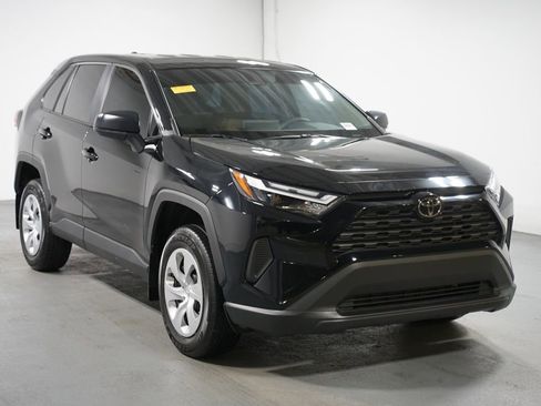 Certified 2025 Toyota RAV4 LE image 3