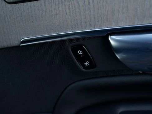 Used 2021 Volvo XC90 T8 Inscription w/ Advanced Package image 38