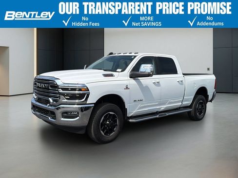 Used 2025 RAM 2500 Laramie AWD/4WD image 1