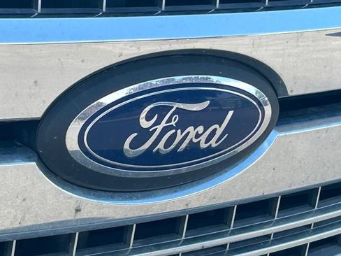 Used 2018 Ford F150 Lariat AWD/4WD image 10