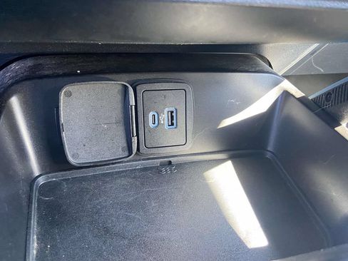 Used 2022 Ford Bronco Black Diamond AWD/4WD image 26