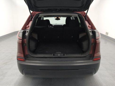 Used 2021 Jeep Cherokee Latitude image 29