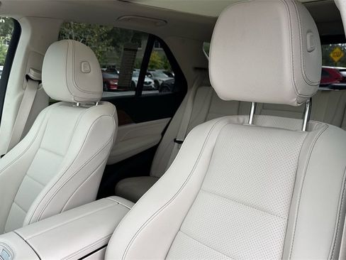 Used 2024 Mercedes-Benz GLE 450 GLE 450 image 43