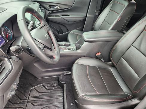 Used 2023 Chevrolet Equinox RS w/ RS Leather Package FWD image 13