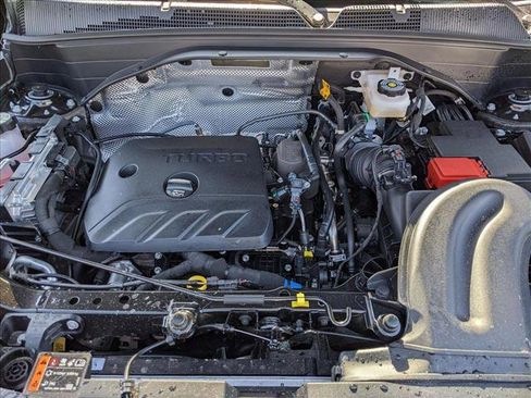 New 2025 Chevrolet TrailBlazer LT w/ Convenience Package image 15