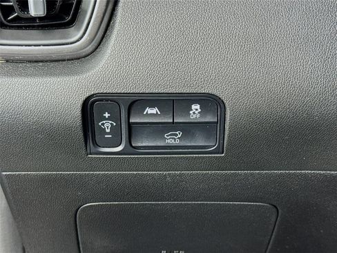 Certified 2022 Kia Sorento EX w/ Panoramic Sunroof Package FWD image 10