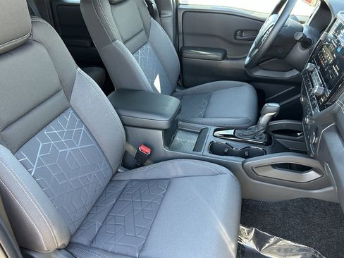 New 2026 Nissan Frontier SV image 13