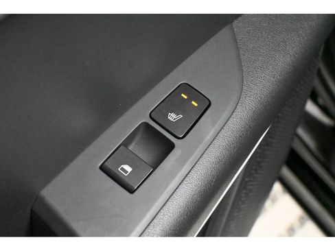 Certified 2025 Kia Niro Wind w/ Wind Preserve Package image 27