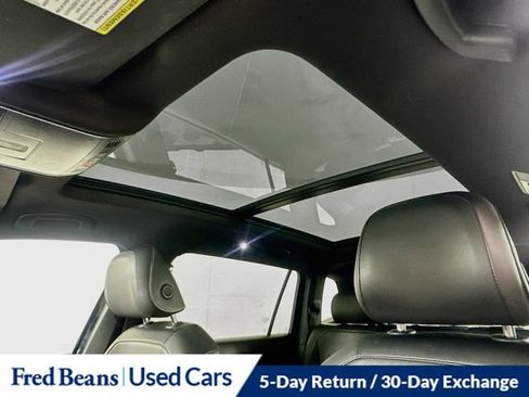 Used 2022 Volkswagen Tiguan SE R-Line AWD/4WD image 23