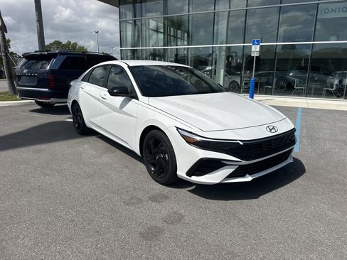 New 2026 Hyundai Elantra Sport FWD image 5