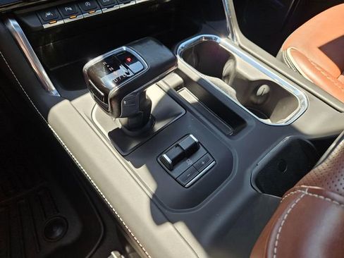 Used 2024 GMC Sierra 1500 Denali Ultimate AWD/4WD image 37