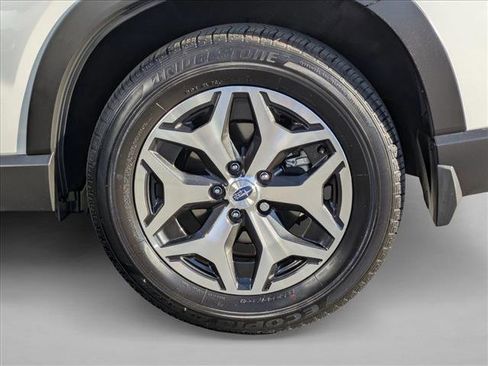 Used 2024 Subaru Forester Premium image 25