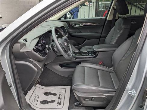Used 2023 Buick Envision Essence AWD/4WD image 9