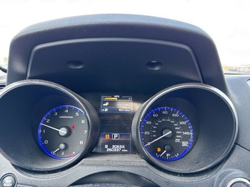 Used 2017 Subaru Legacy 3.6R Limited image 9