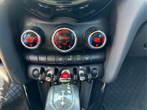 Used 2015 MINI Cooper S FWD image 30