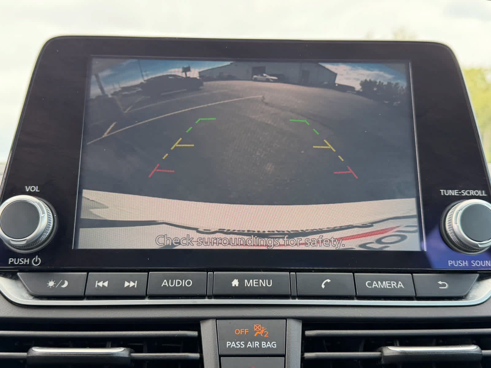 Used 2025 Nissan Altima 2.5 S FWD image 30