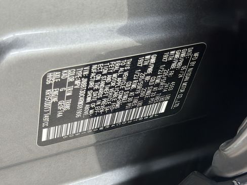 Used 2024 Nissan Rogue Platinum w/ Platinum Premium Package FWD image 24