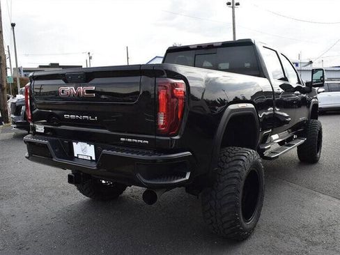 Used 2022 GMC Sierra 2500 Denali w/ Denali Ultimate Package image 5