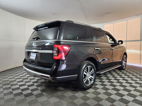 Certified 2022 Ford Expedition Limited image 7