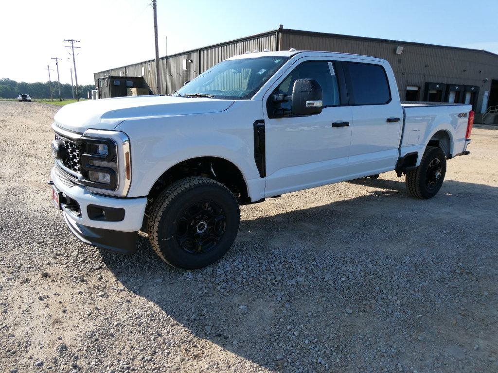 New 2026 Ford F250 XL w/ STX Appearance Package AWD/4WD image 9