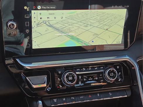 Used 2024 GMC Sierra 3500 Denali Ultimate image 28