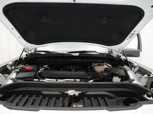 Used 2023 GMC Sierra 1500 Elevation image 3