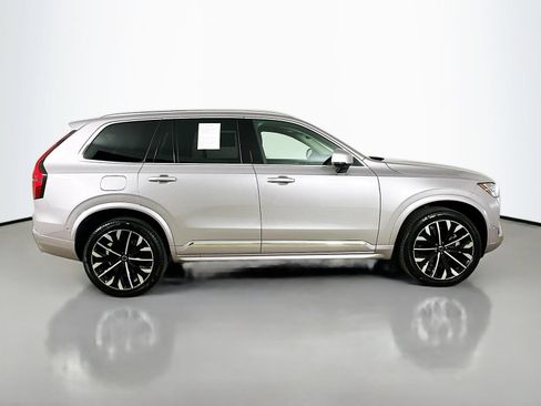 Used 2026 Volvo XC90 B6 Plus w/ Protection Package Premier AWD/4WD image 4