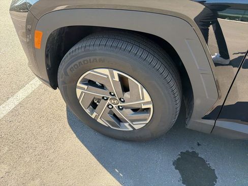 Used 2025 Hyundai Tucson Blue image 25