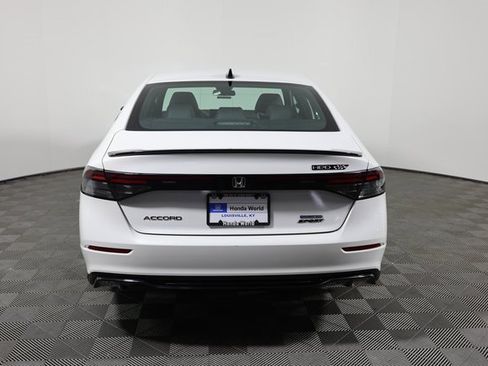 Used 2023 Honda Accord Sport image 6