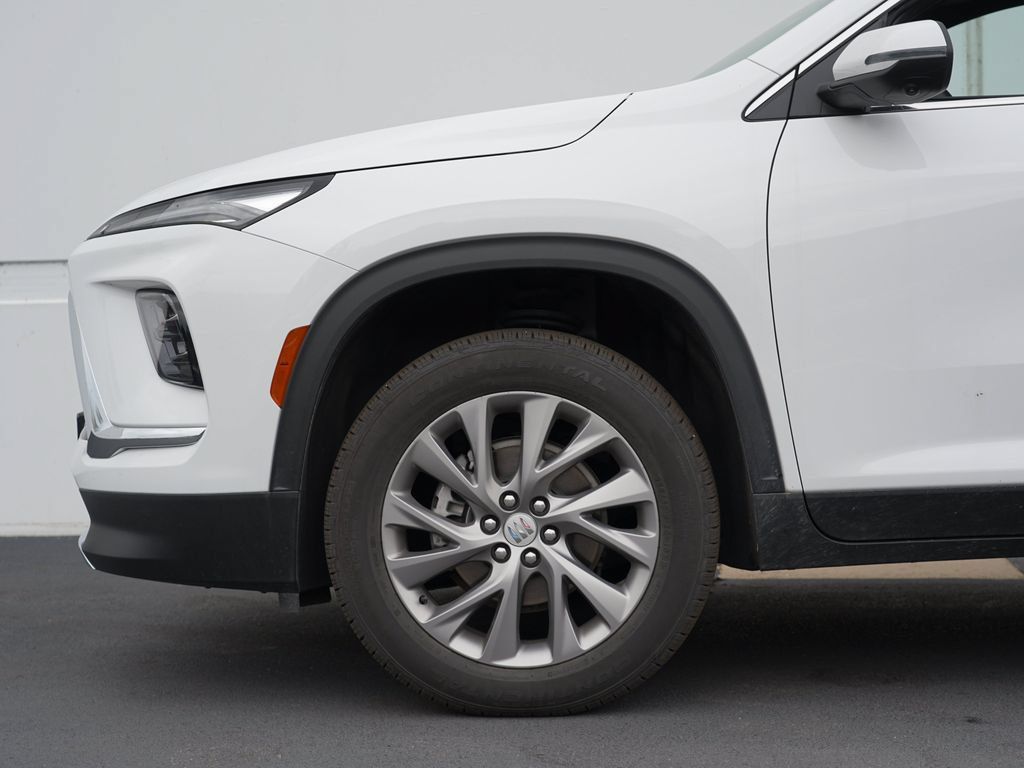 Certified 2026 Buick Enclave Preferred AWD/4WD image 11