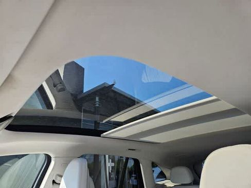 Used 2023 Mercedes-Benz EQE 350+ SUV w/ Exclusive Trim Package image 17