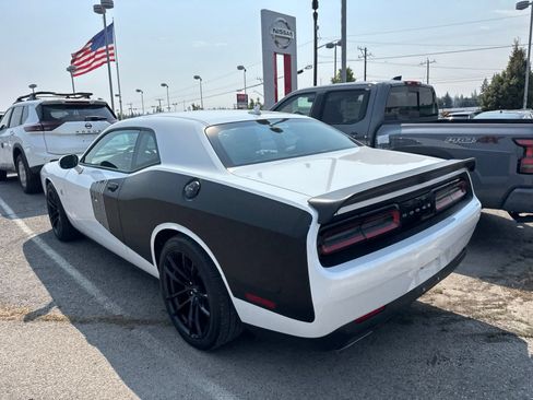 Used 2021 Dodge Challenger R/T Scat Pack w/ Shaker Package RWD image 7