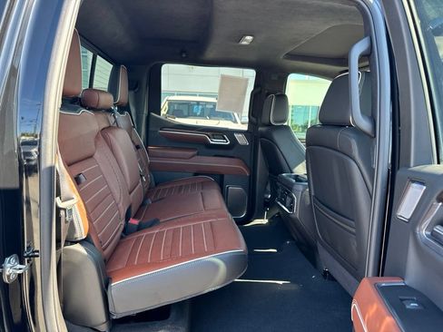 Used 2025 GMC Sierra 1500 Denali Ultimate AWD/4WD image 22