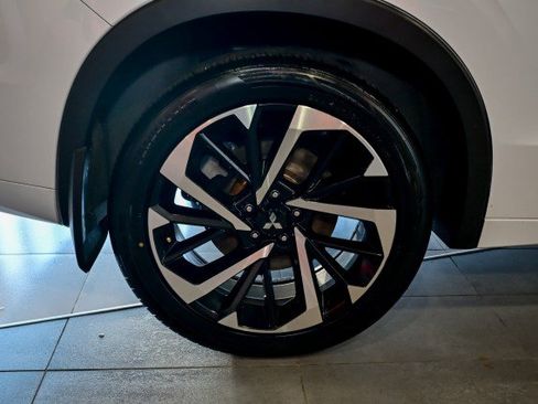 Used 2023 Mitsubishi Outlander SEL 40th Anniversary image 54